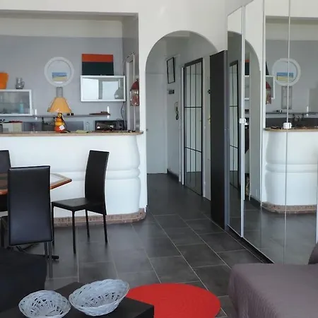 Vue Exceptionnelle - Ma Terrasse Sur Le Front De Et - 34 M2 - Juan-les-pins *