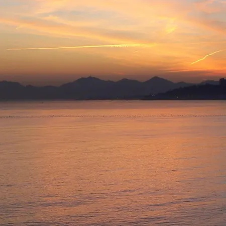 Vue Exceptionnelle - Ma Terrasse Sur Le Front De Et - 34 M2 - Juan-les-pins Apartment *